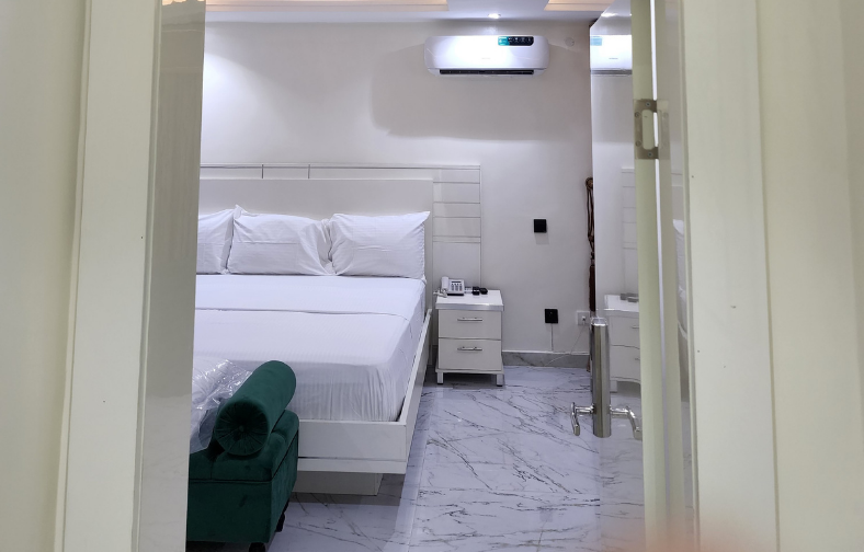 luxol home and suite room 3